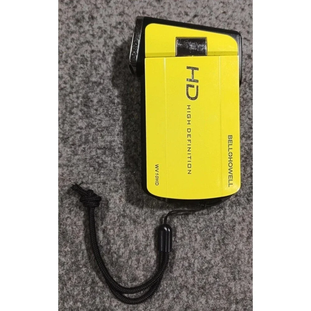 Bell And Howell Wv 10 Hd Waterproof HD Wide Screen Digital Camera IOM Pixels CCD